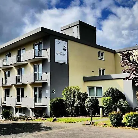 Parkhotel Sonnenberg 호텔 엘트빌레
