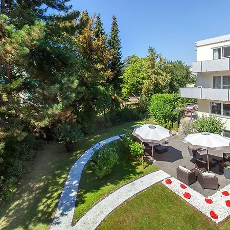 Parkhotel Sonnenberg 호텔 엘트빌레